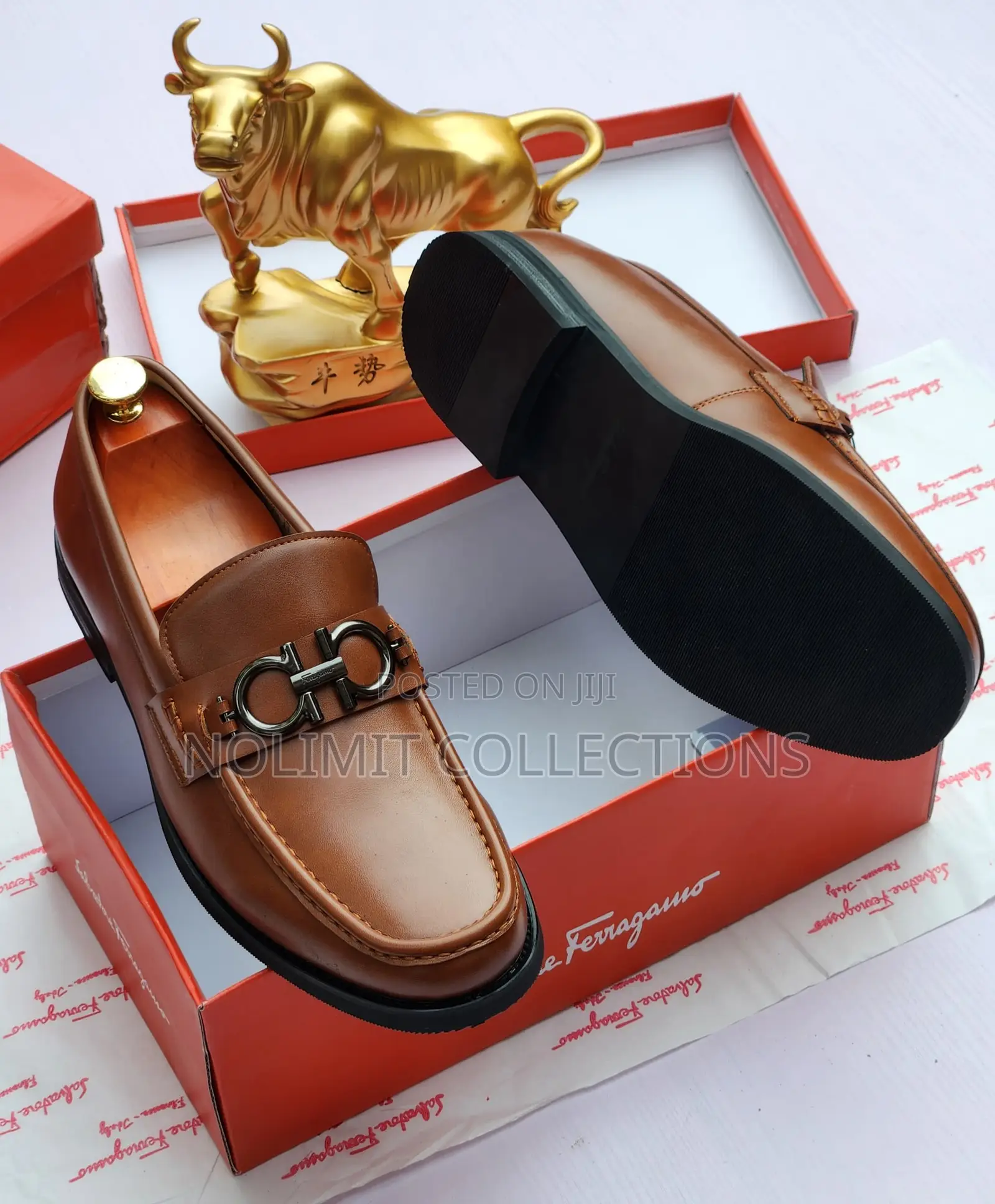 Salvatore Ferragamo Men's Buckle Leather Loafers