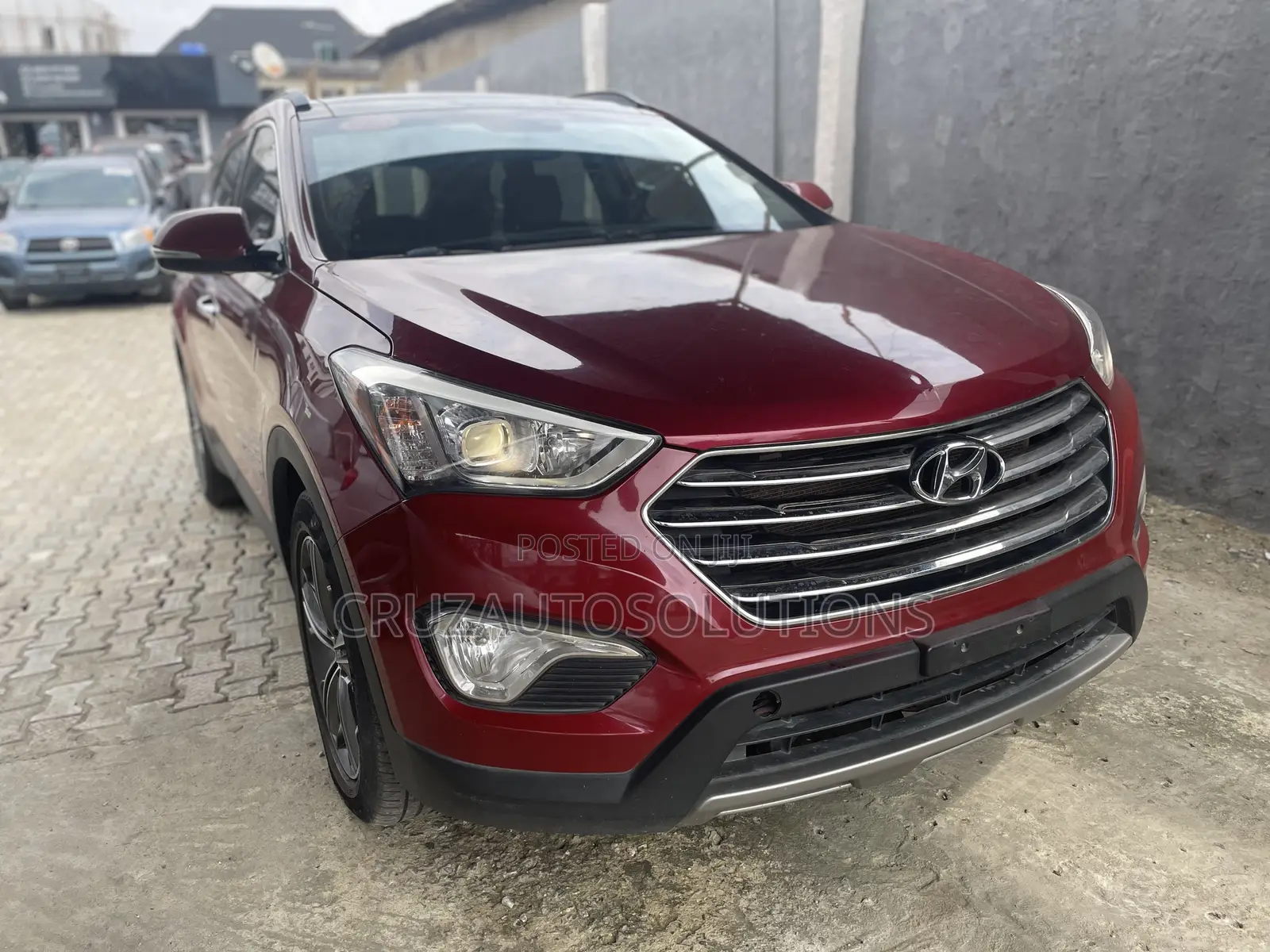 Hyundai Santa Fe 2014 Red