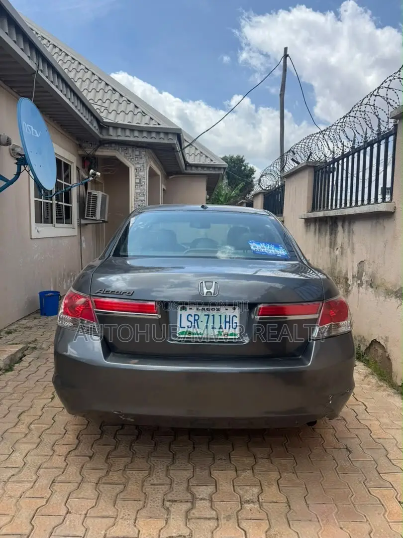 Honda Accord 2012 Gray