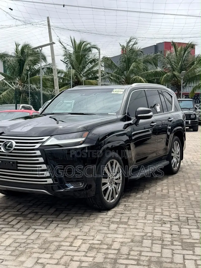 Lexus LX 600 2023 Black