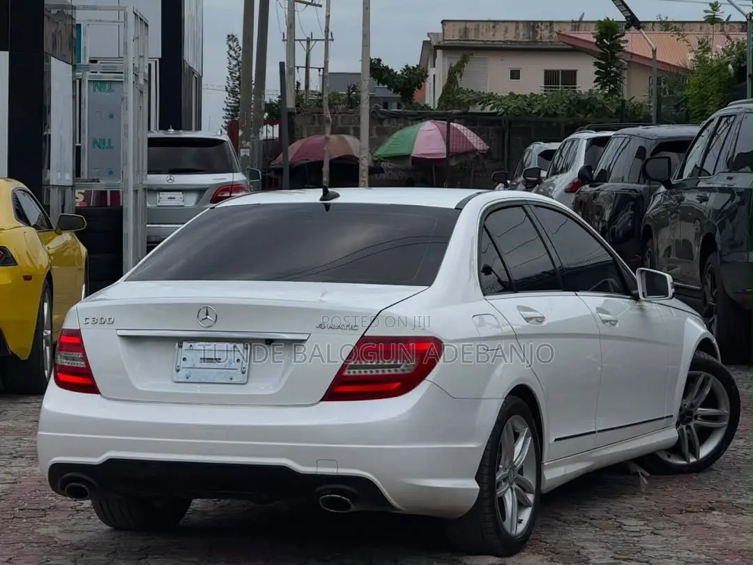 Mercedes-Benz C300 2013 White