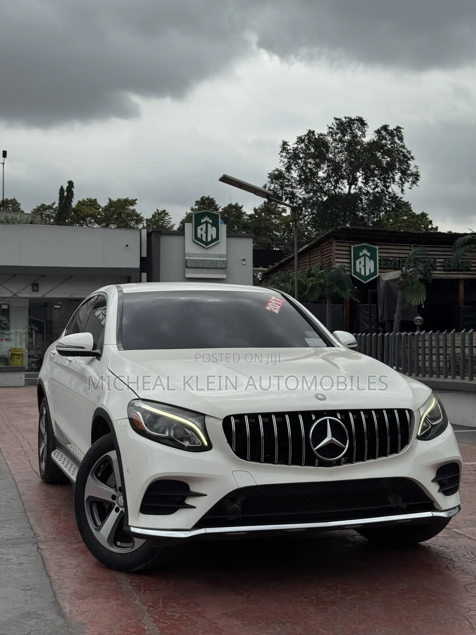 Mercedes-Benz GLC-Class 2017 White