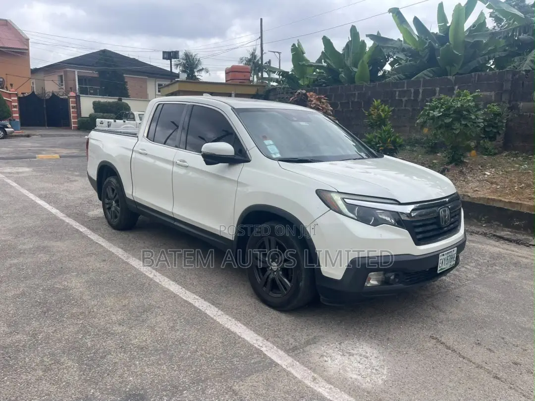 Honda Ridgeline RTL-E AWD Crew Cab 125.2 in. WB 2017 White