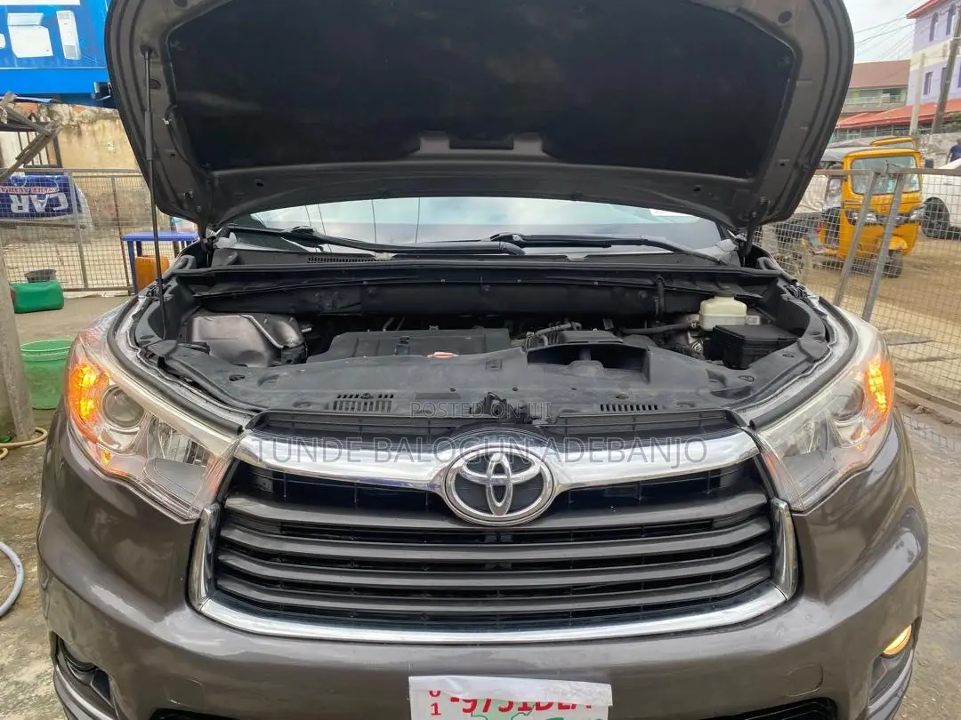 Toyota Highlander 2016 Gray