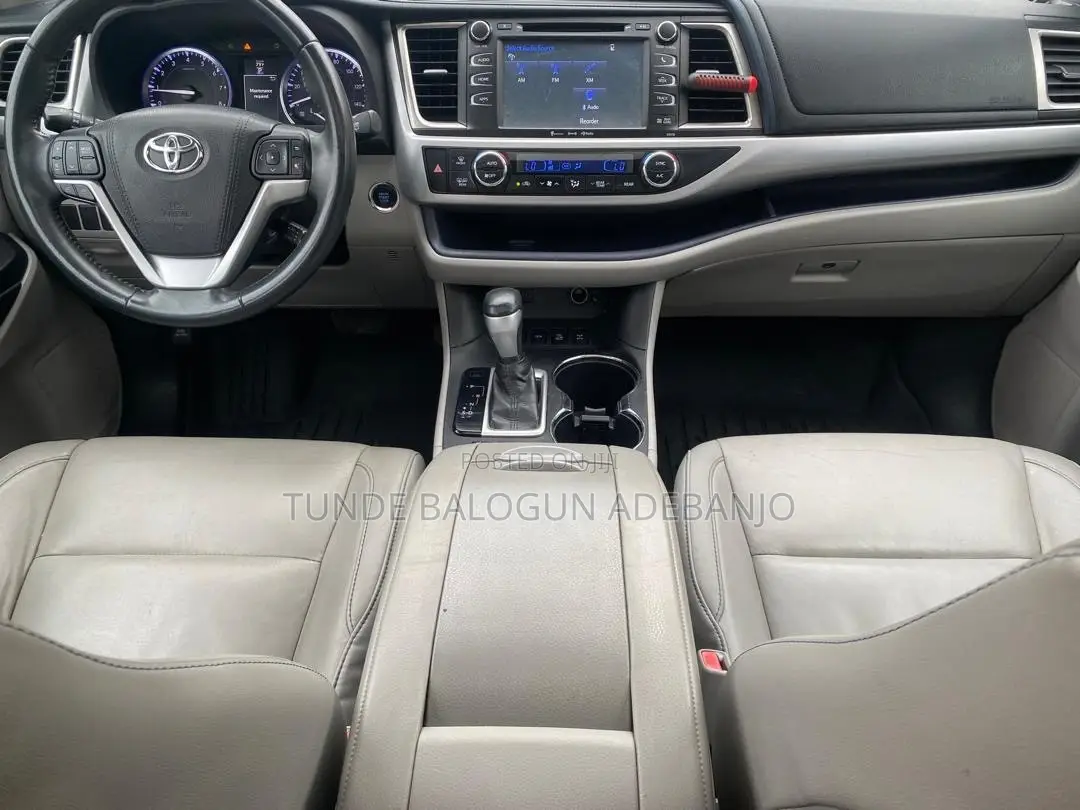 Toyota Highlander 2016 Gray