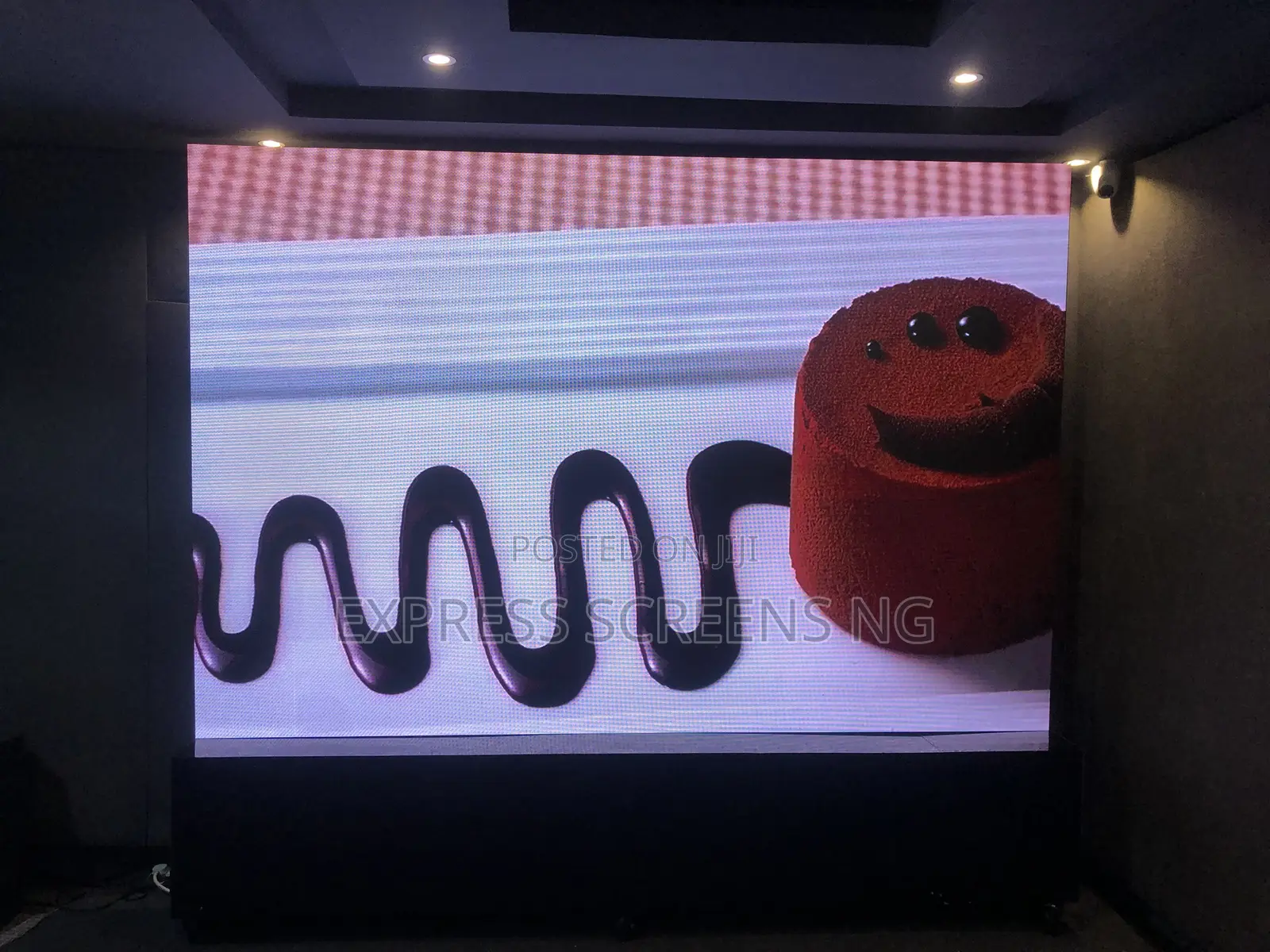 Indoor P2.5 LED Screen for Church and Other Purposes