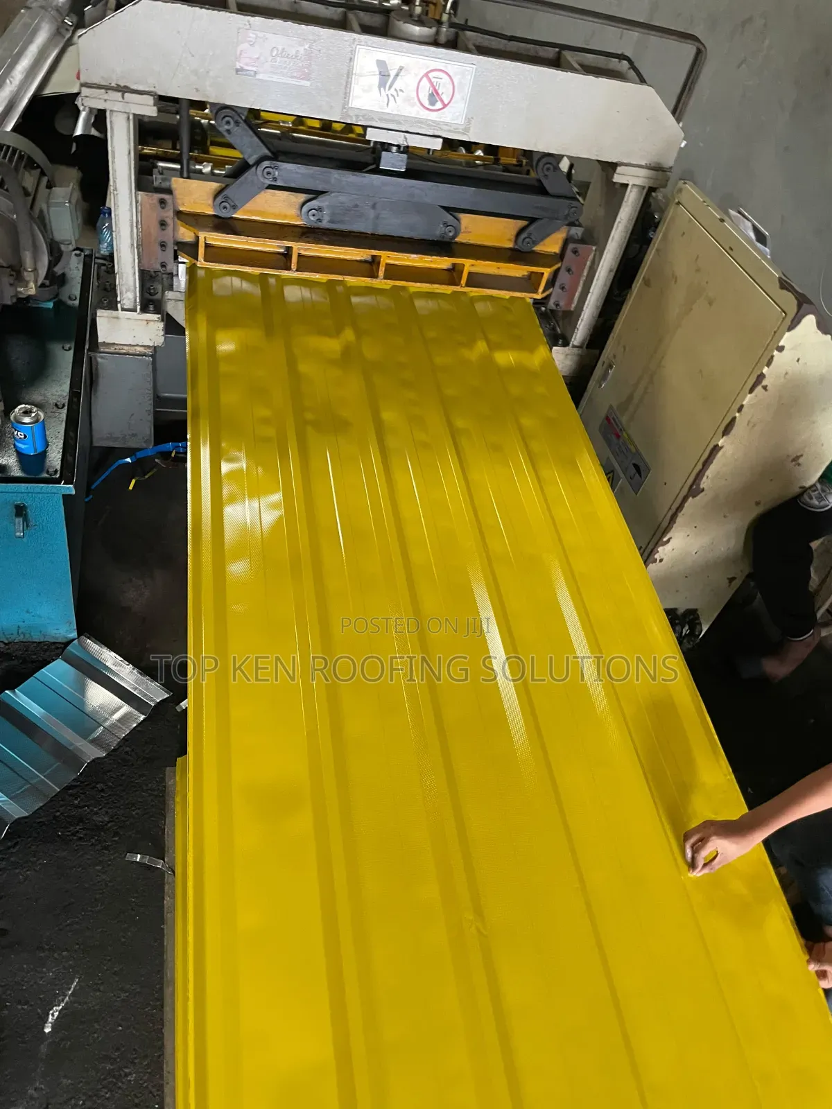 Yellow Metral Longspan Aluminum Roofing Sheets - 0.55mm(B) Thickness