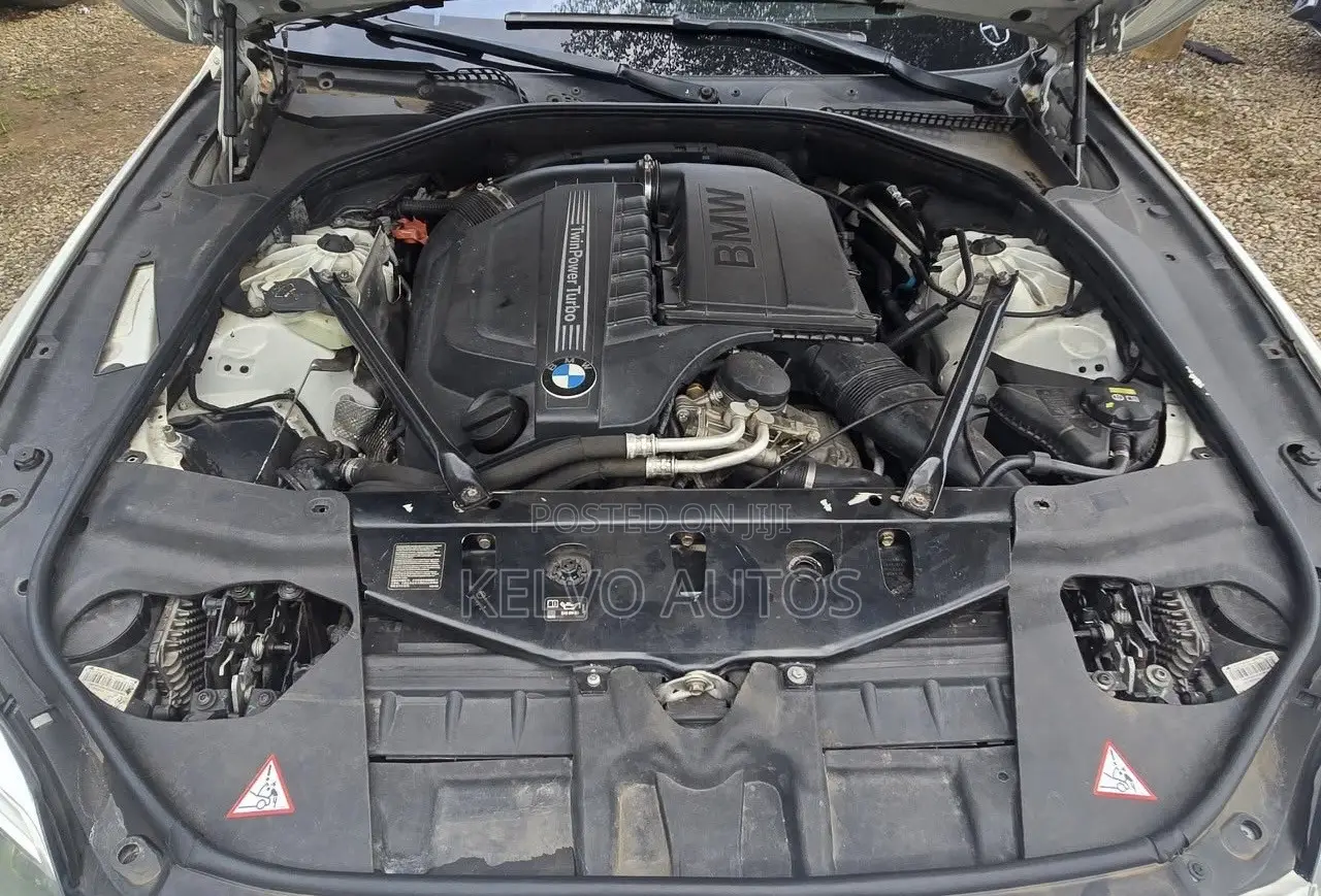 BMW i8 2016 White