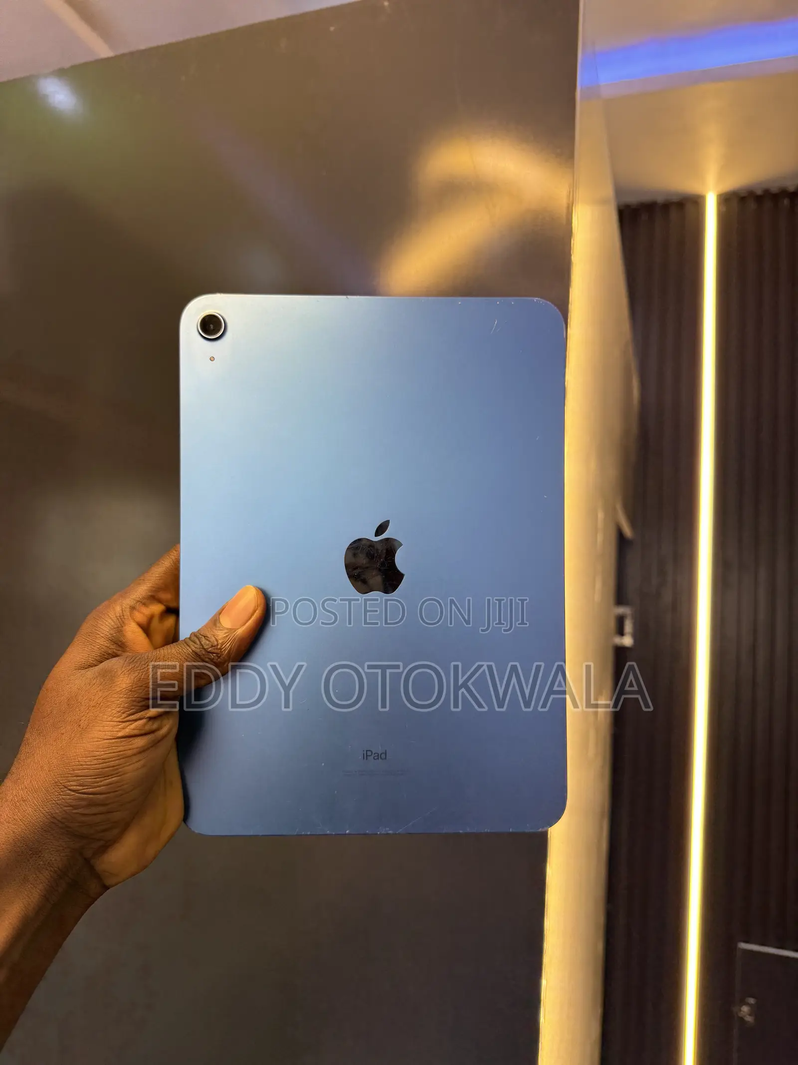 New Apple iPad (2022) 64 GB Blue