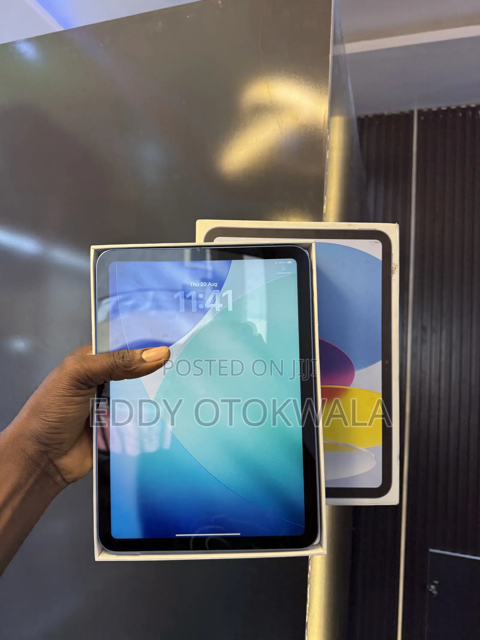 New Apple iPad (2022) 64 GB Blue