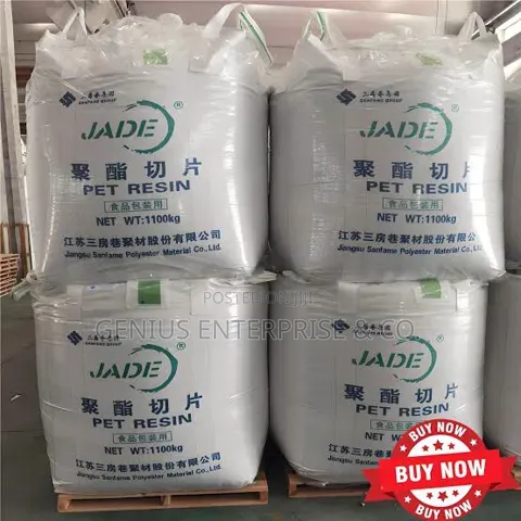 1100kg Pet Resin Chips for Preform Injection Moulding. (Virgin)