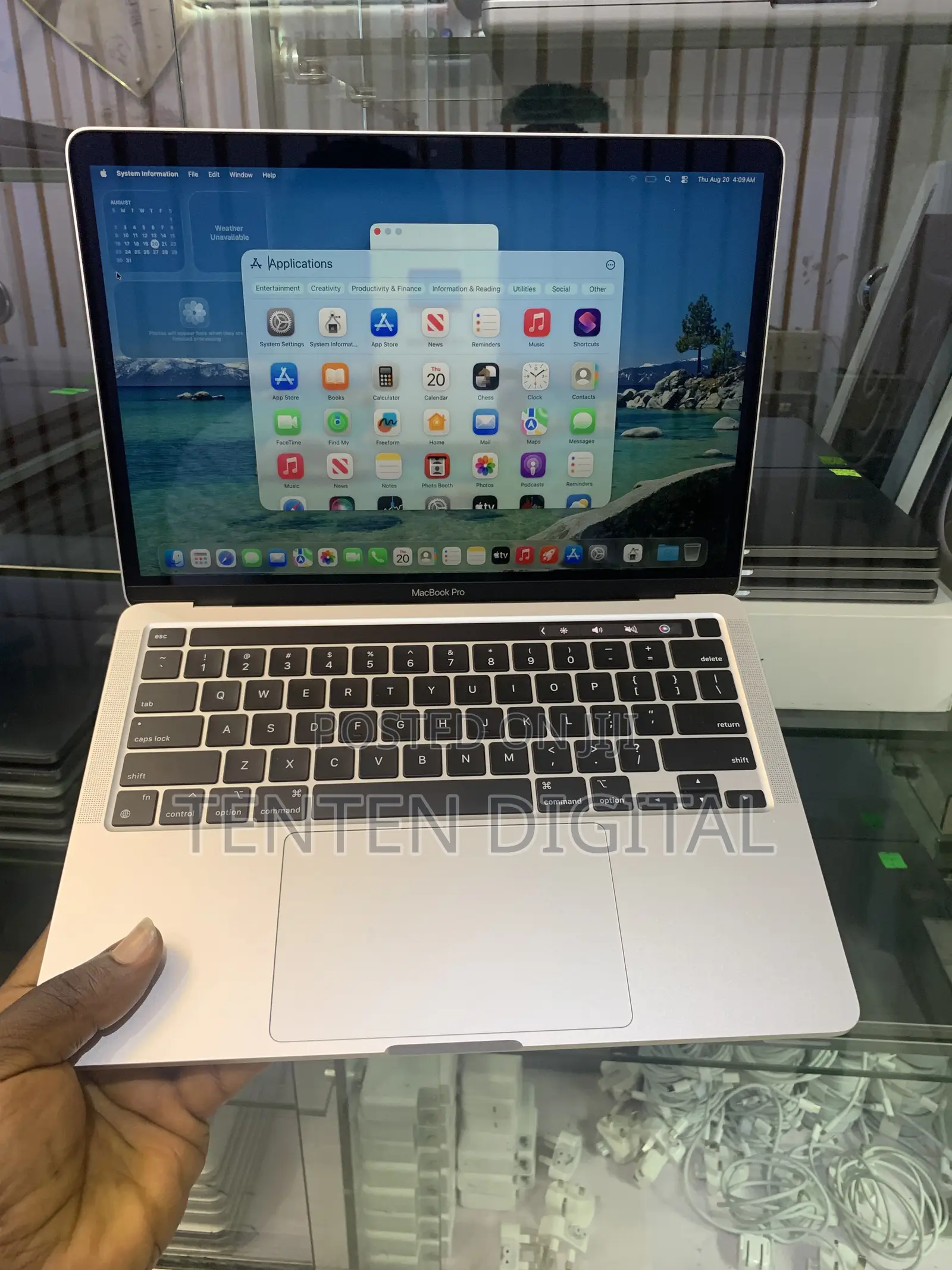 Laptop Apple MacBook Pro 2020 M1 16GB Apple M1 SSD 256GB