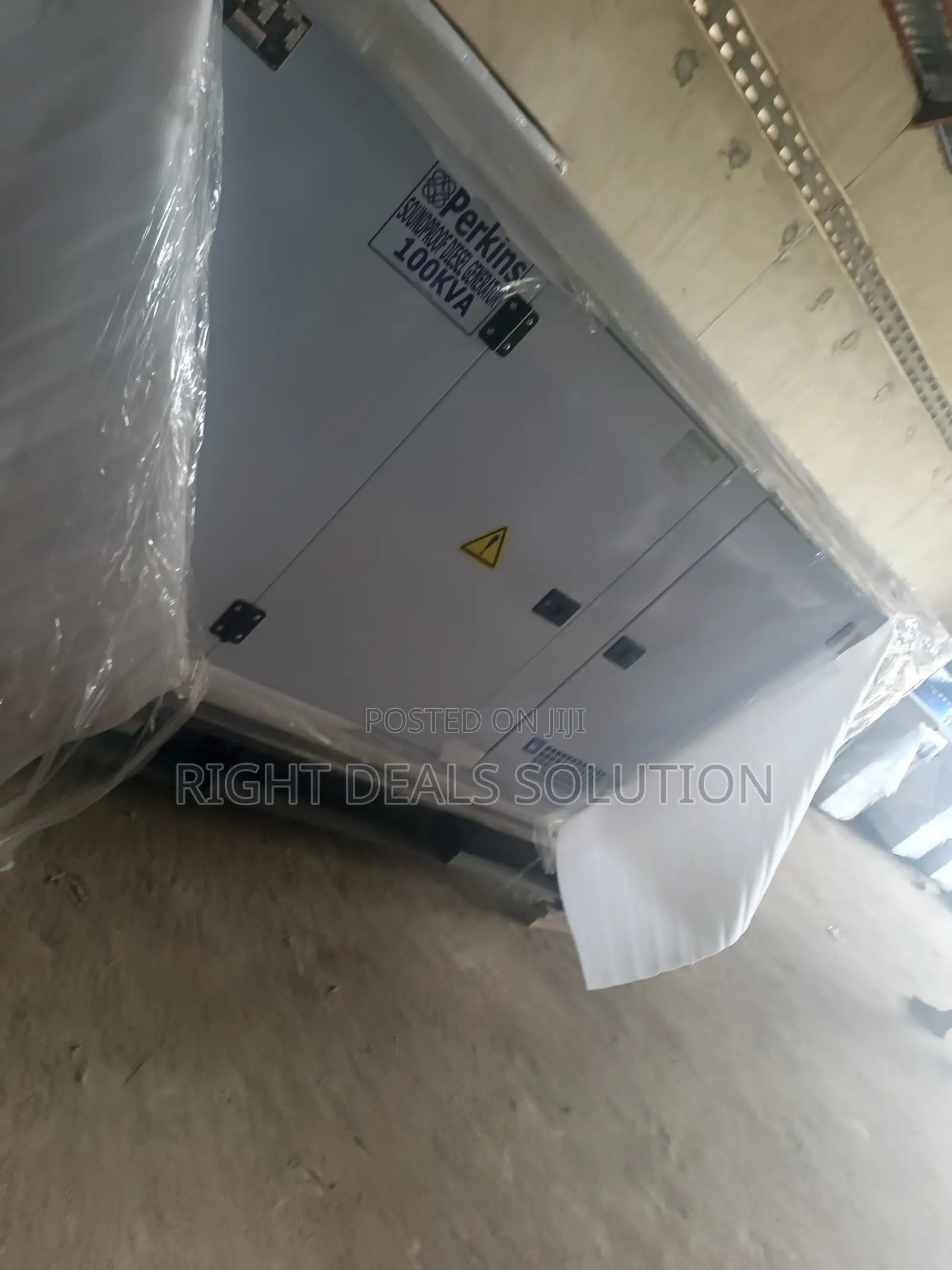 Commercial 100kVA Soundproof Generator