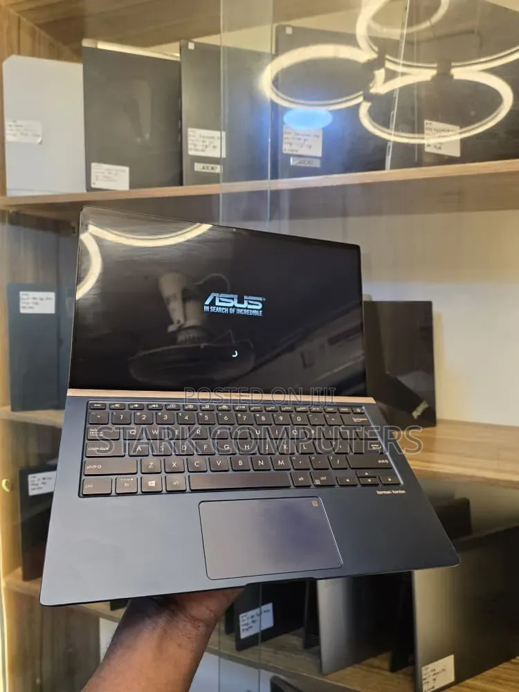 Laptop Asus ZenBook UX430UA 16GB Intel Core i7 SSD 256GB