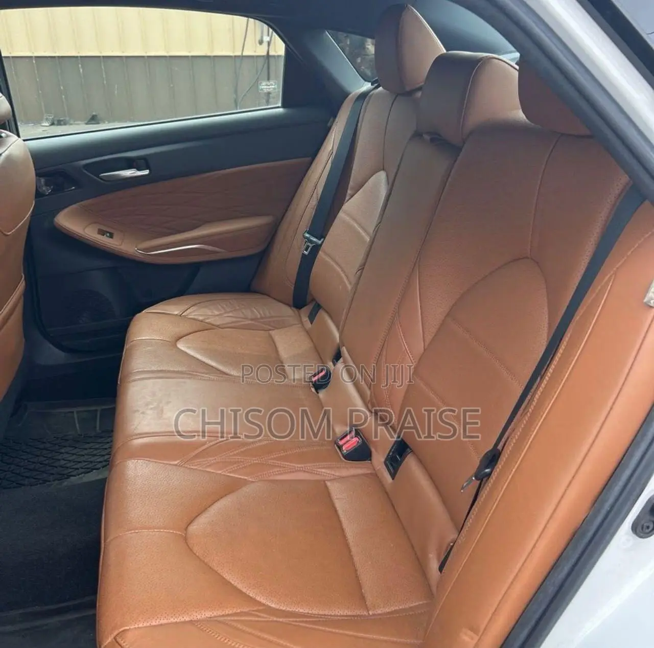 Toyota Avalon Limited FWD Sedan (3.5L V6 8A) 2019 White