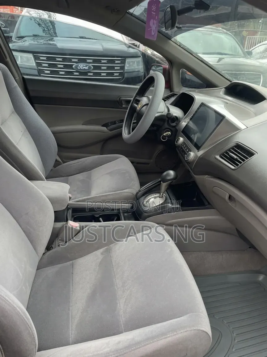 Honda Civic 2007 Red