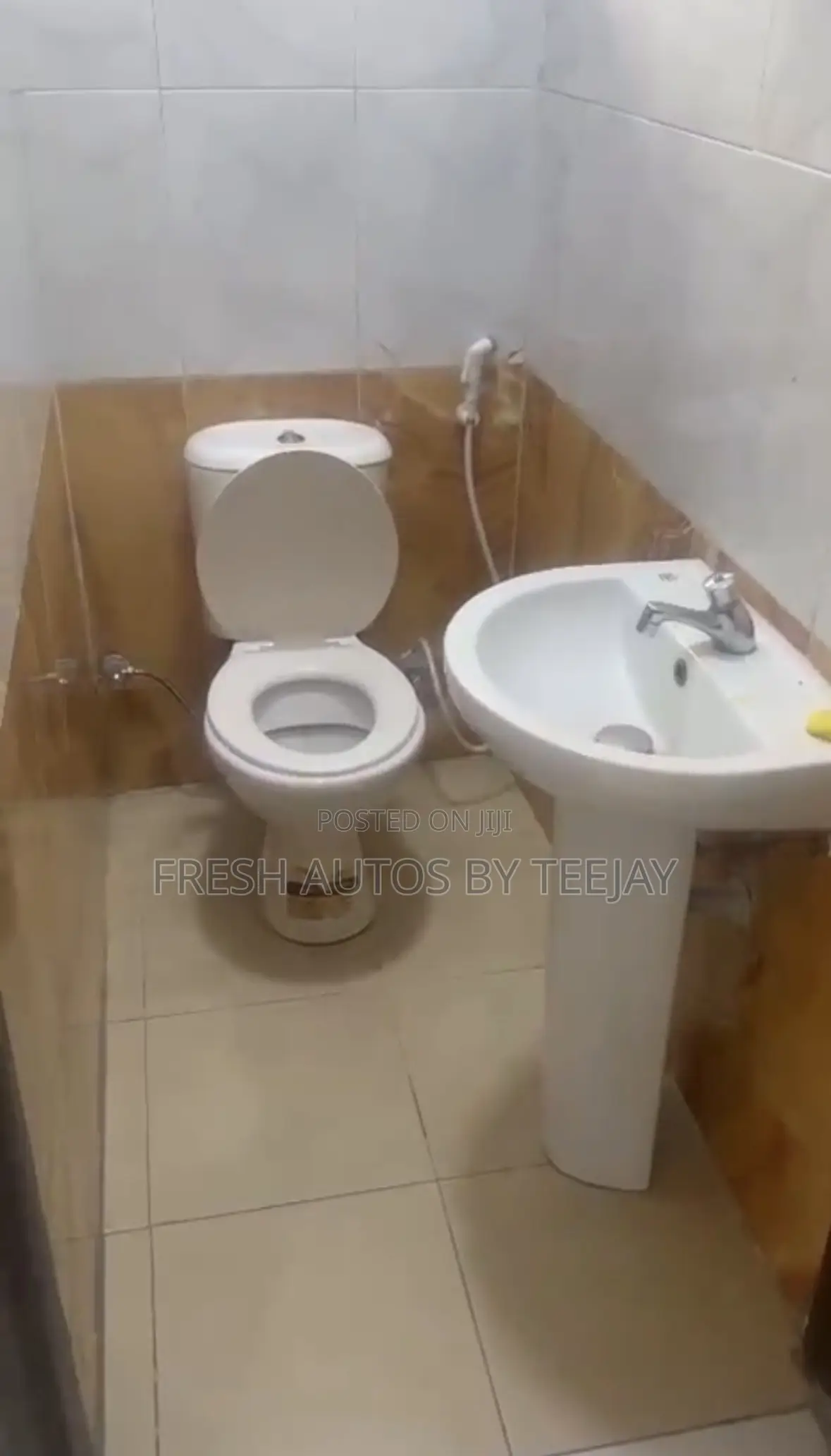 3bdrm Apartment in Awuse Estate, Opebi for rent