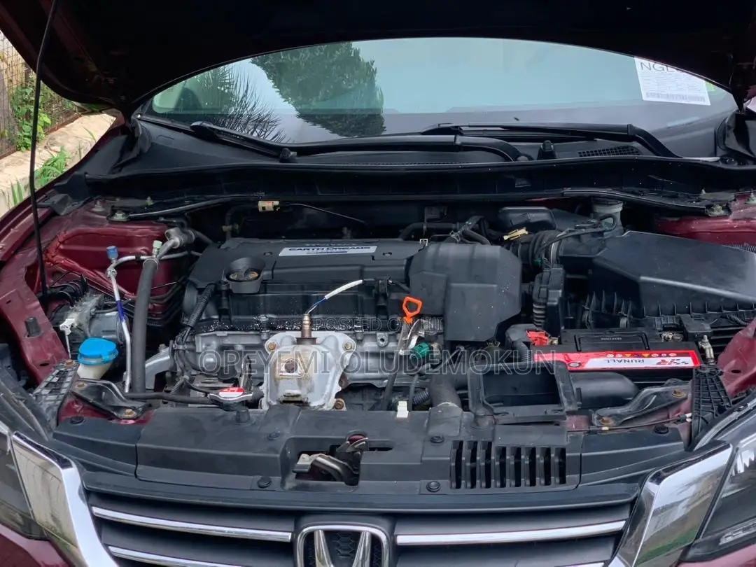 Honda Accord EX 4dr Sedan FWD (2.4L 4cyl 2A) 2013 Maroon