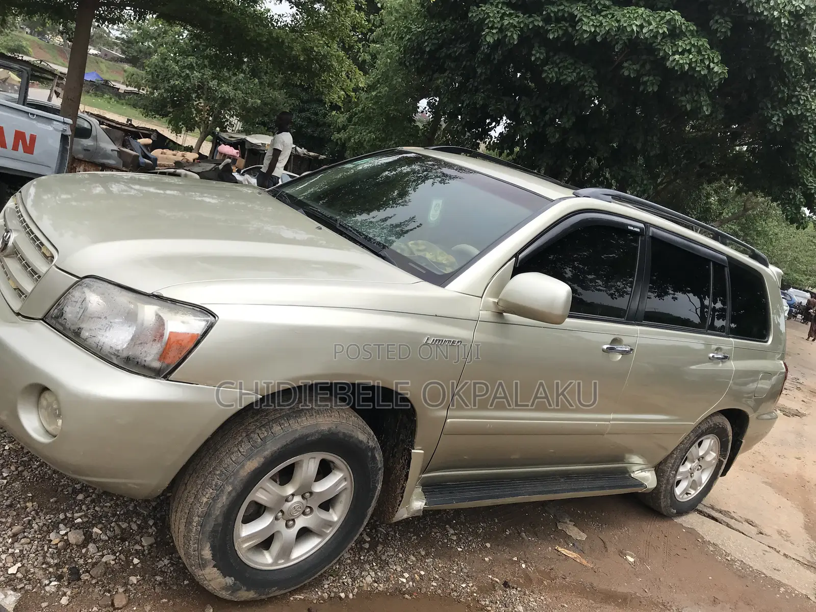 Toyota Highlander 2004 Gold
