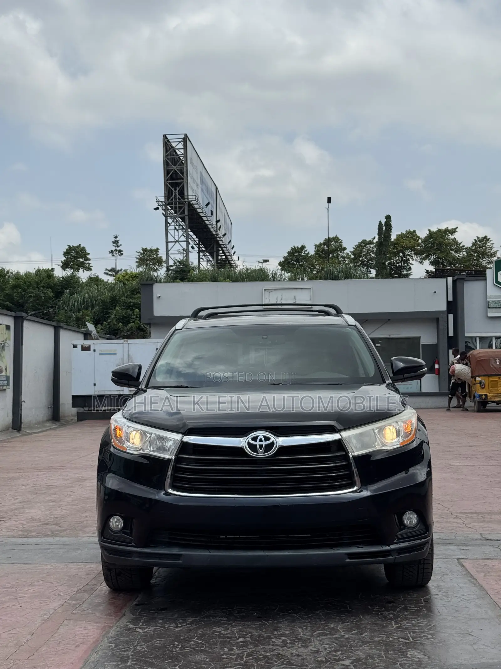 Toyota Highlander XLE 4dr SUV AWD (3.5L 6cyl 6A) 2015 Black