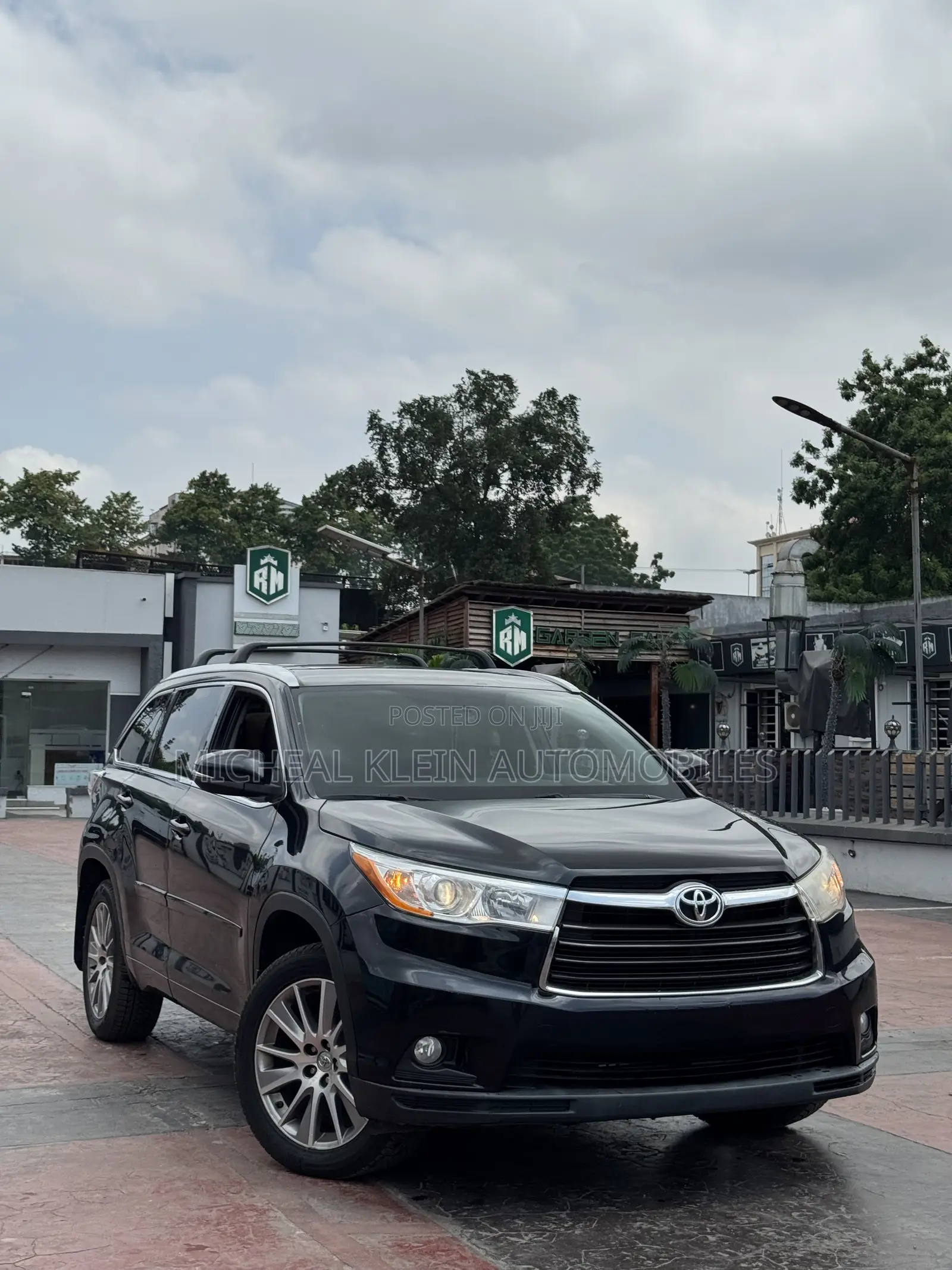 Toyota Highlander XLE 4dr SUV AWD (3.5L 6cyl 6A) 2015 Black
