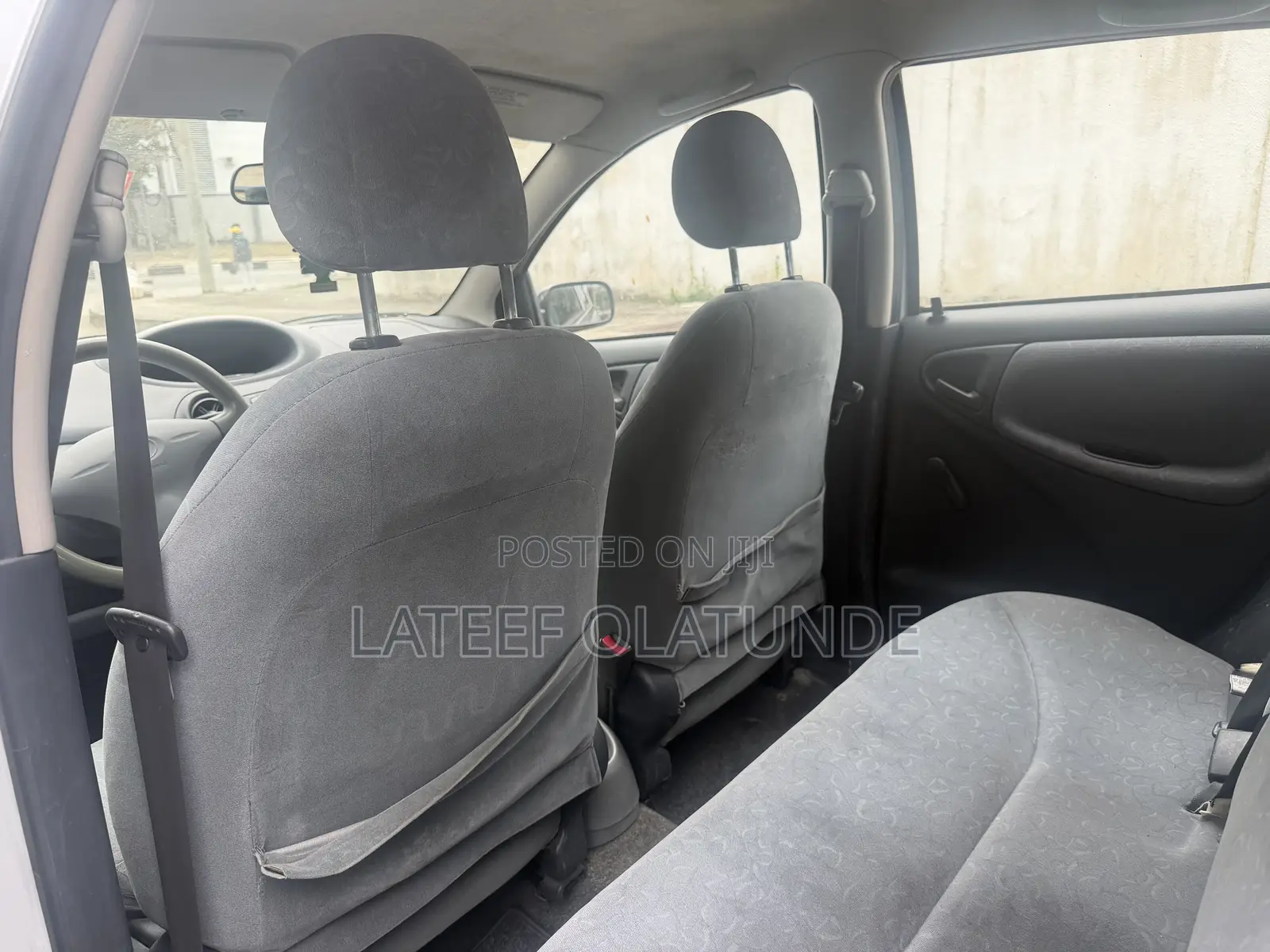 Toyota Yaris 1.4 2002 Silver