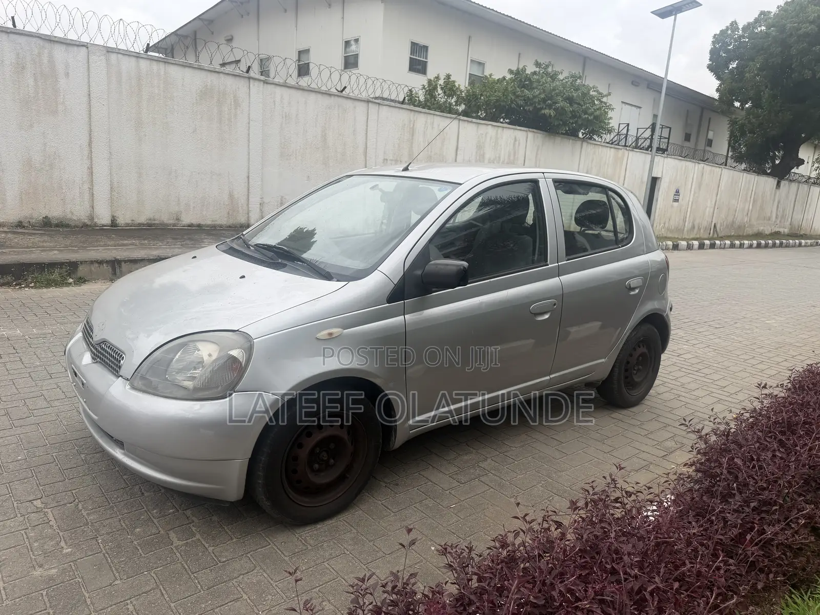 Toyota Yaris 1.4 2002 Silver