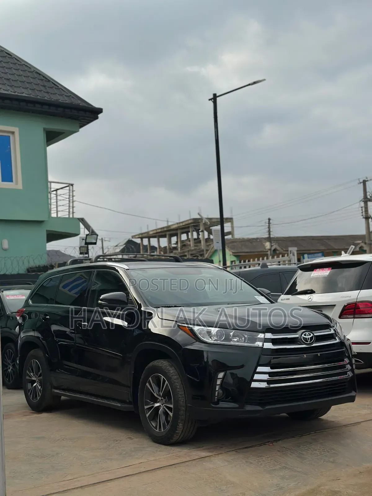 Toyota Highlander XLE V6 4x4 (3.5L 6cyl 6A) 2016 Black