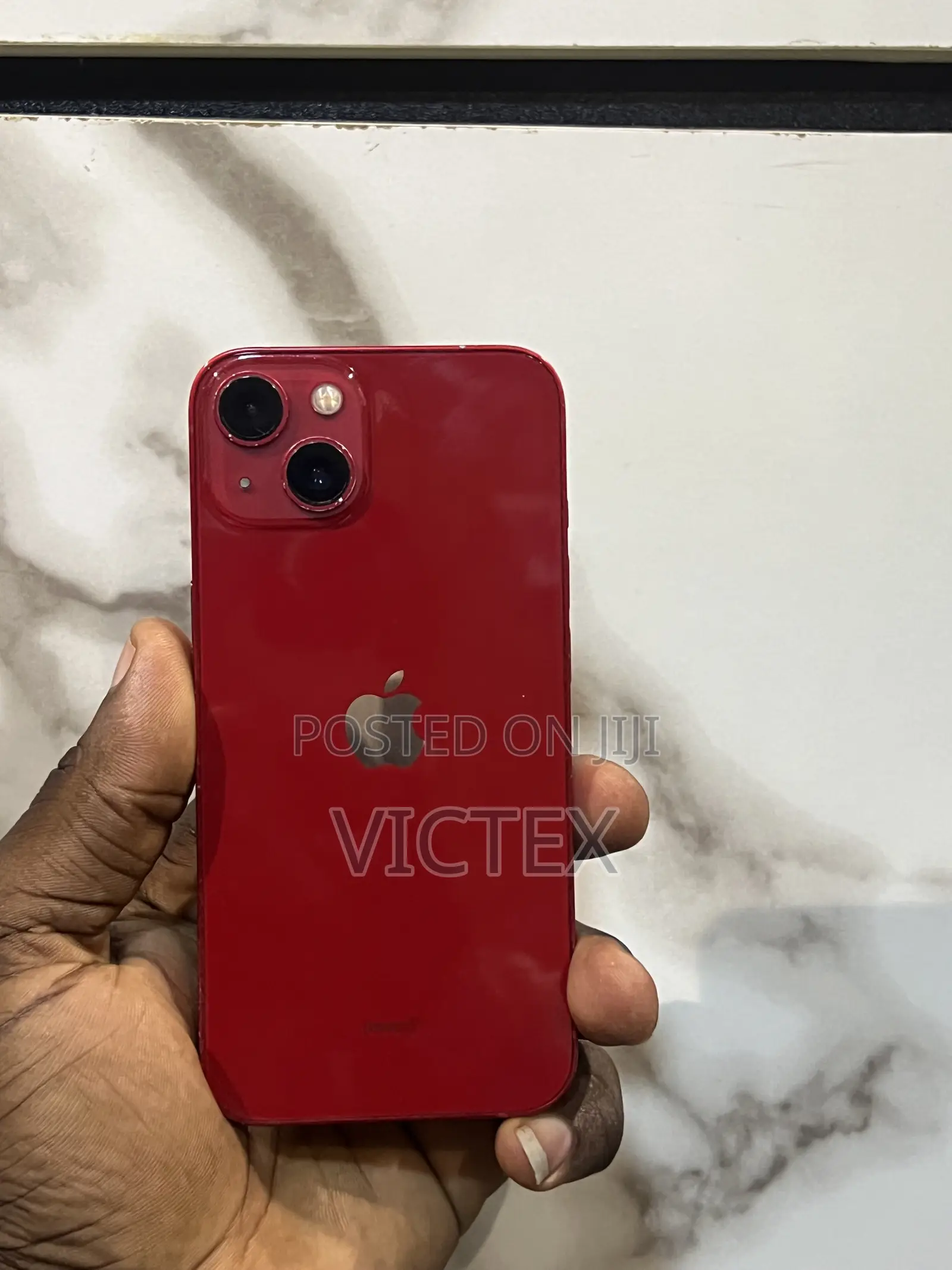 Apple iPhone 13 128 GB Red