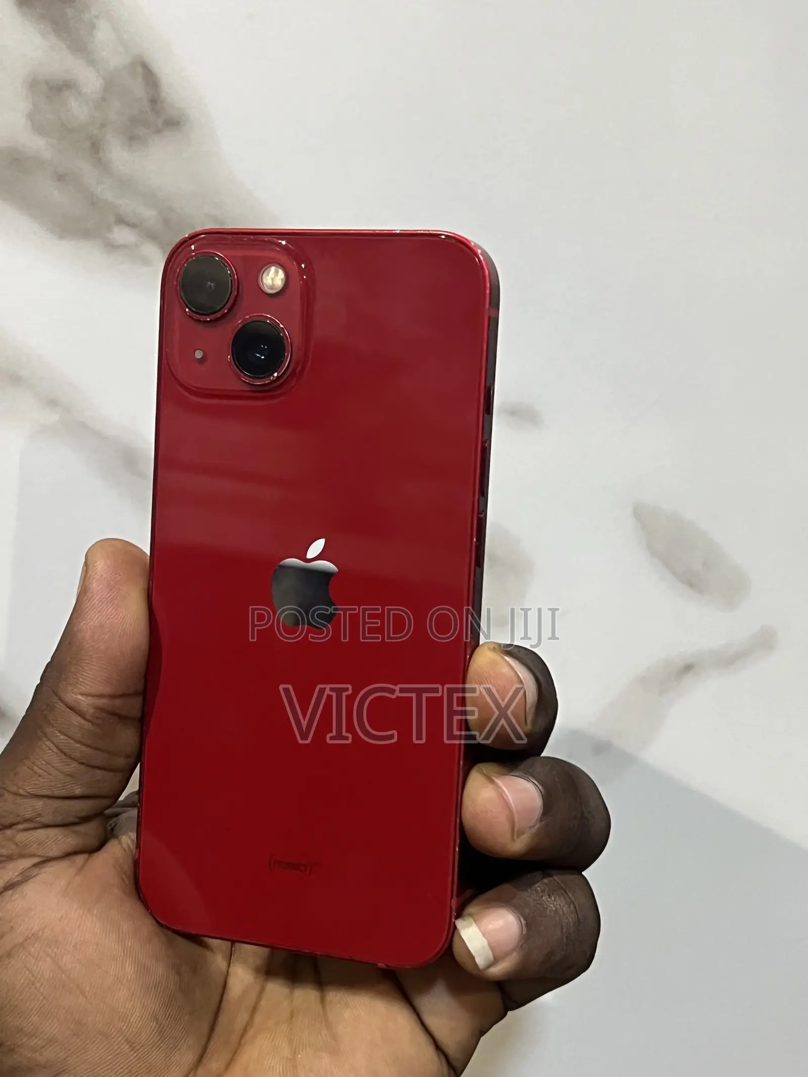 Apple iPhone 13 128 GB Red
