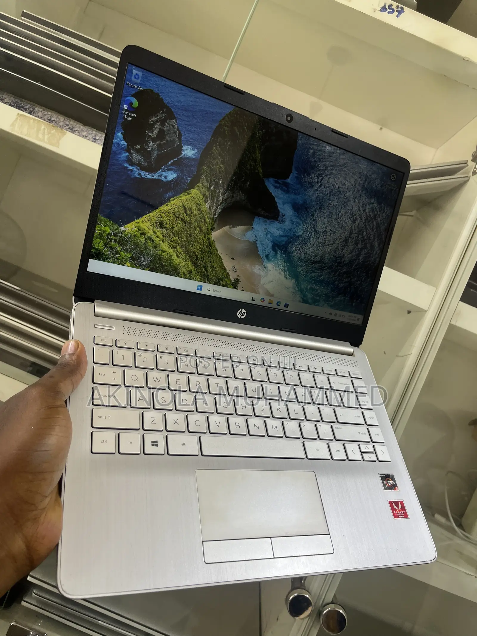 Laptop HP 14-dq1025cl 8GB AMD Ryzen 3 SSD 128GB