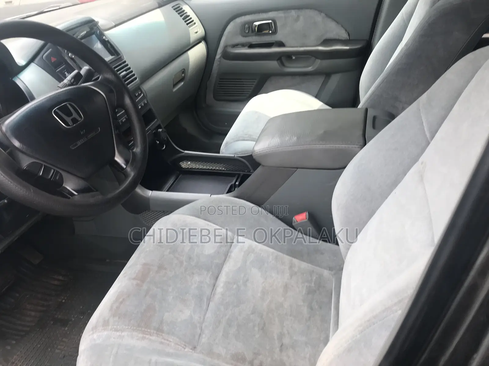 Honda Pilot 2004 Gray