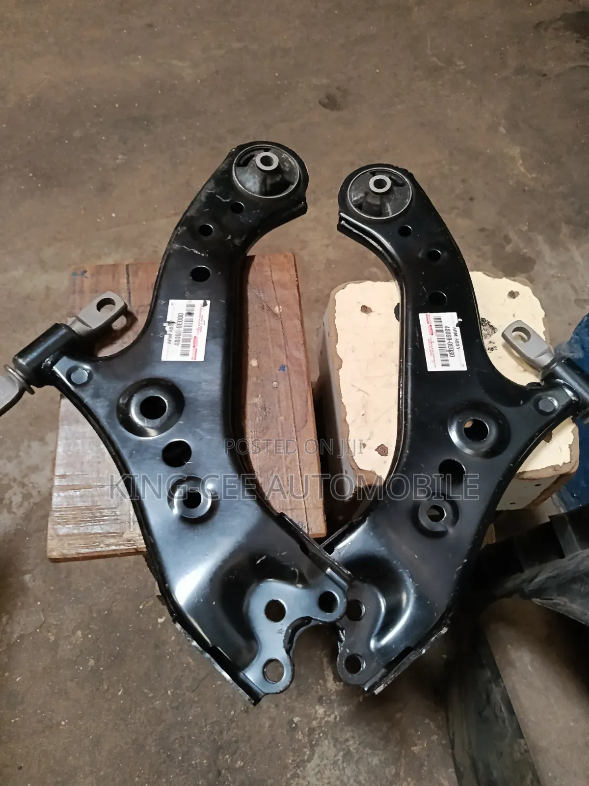 OEM Lower Arm Toyota Highlander 2020-2025