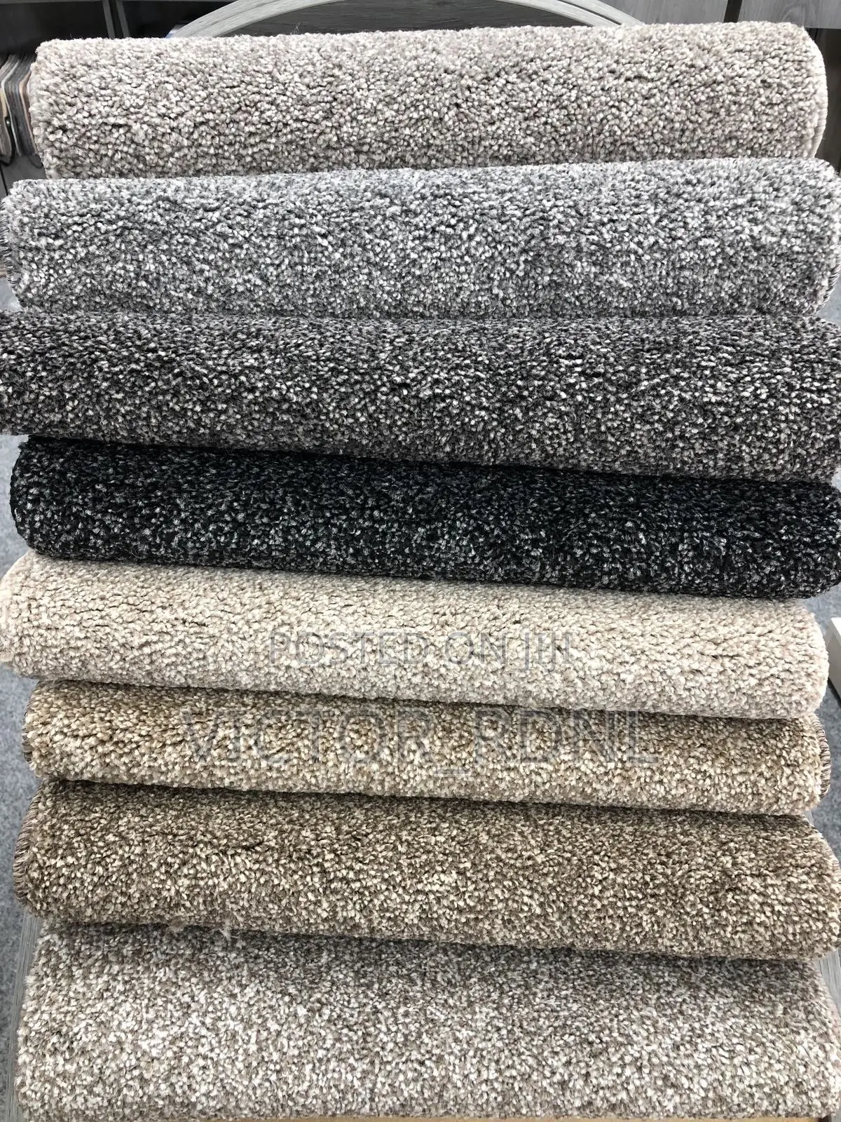 Standard Wall to Wall Rug