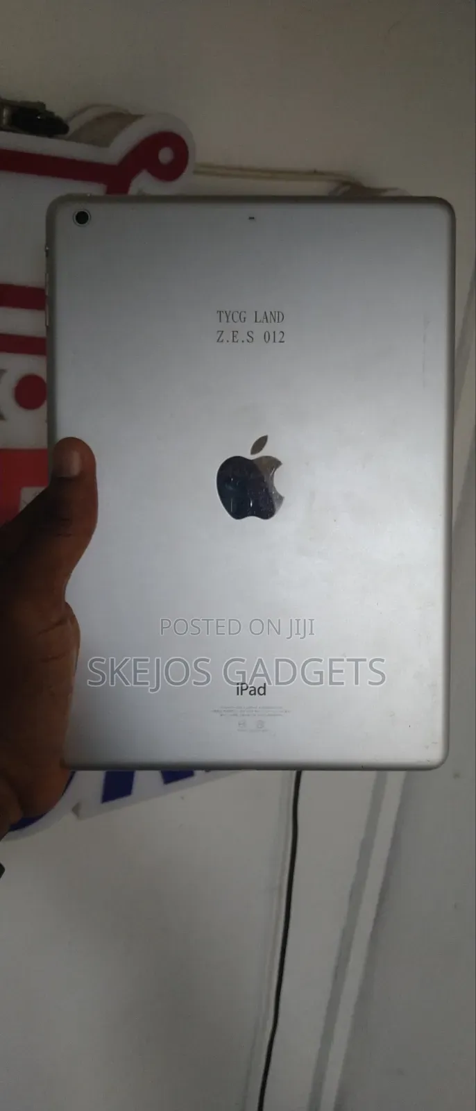 Apple iPad Air 128 GB Silver