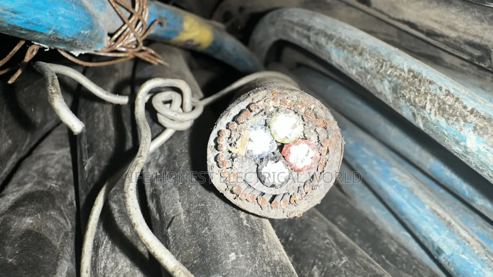 10mm by 4core Aluminum Cable