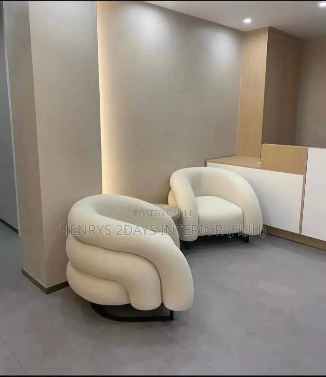 Decorated Chairs for Moves