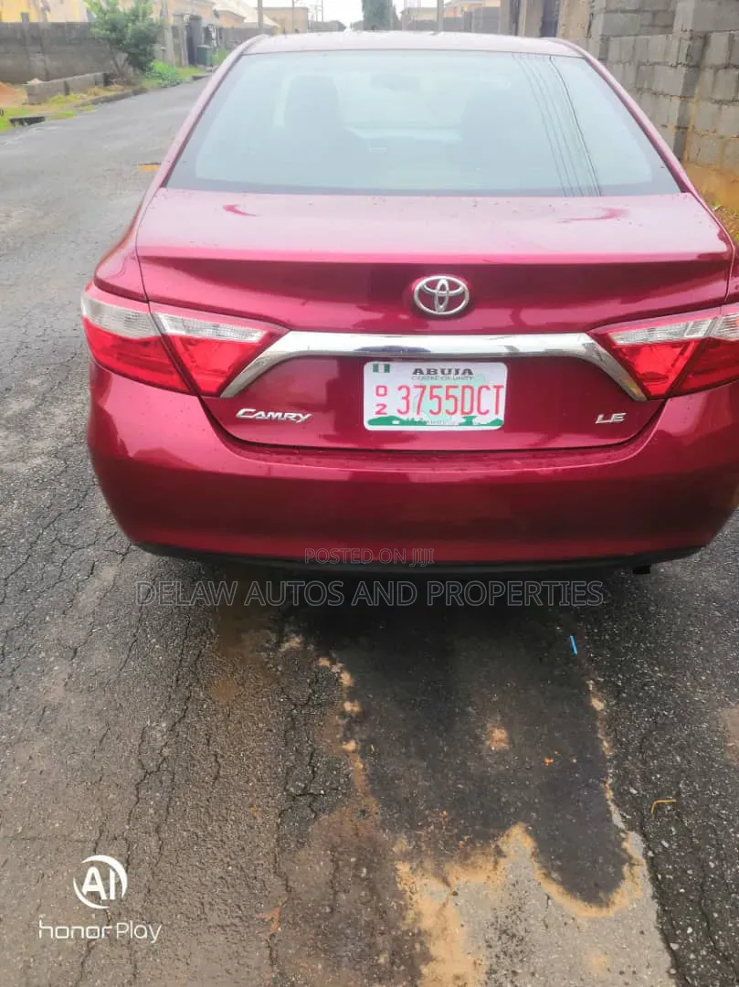 Toyota Camry 2016 Red