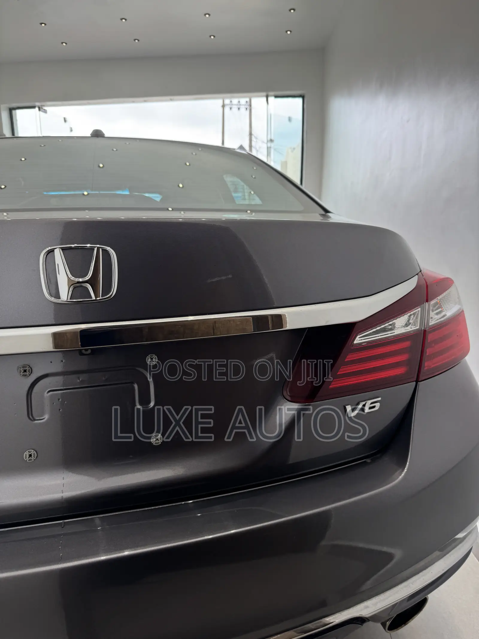 Honda Accord EX-L V6 4dr Sedan FWD (3.5L 6cyl 6A) 2017 Gray