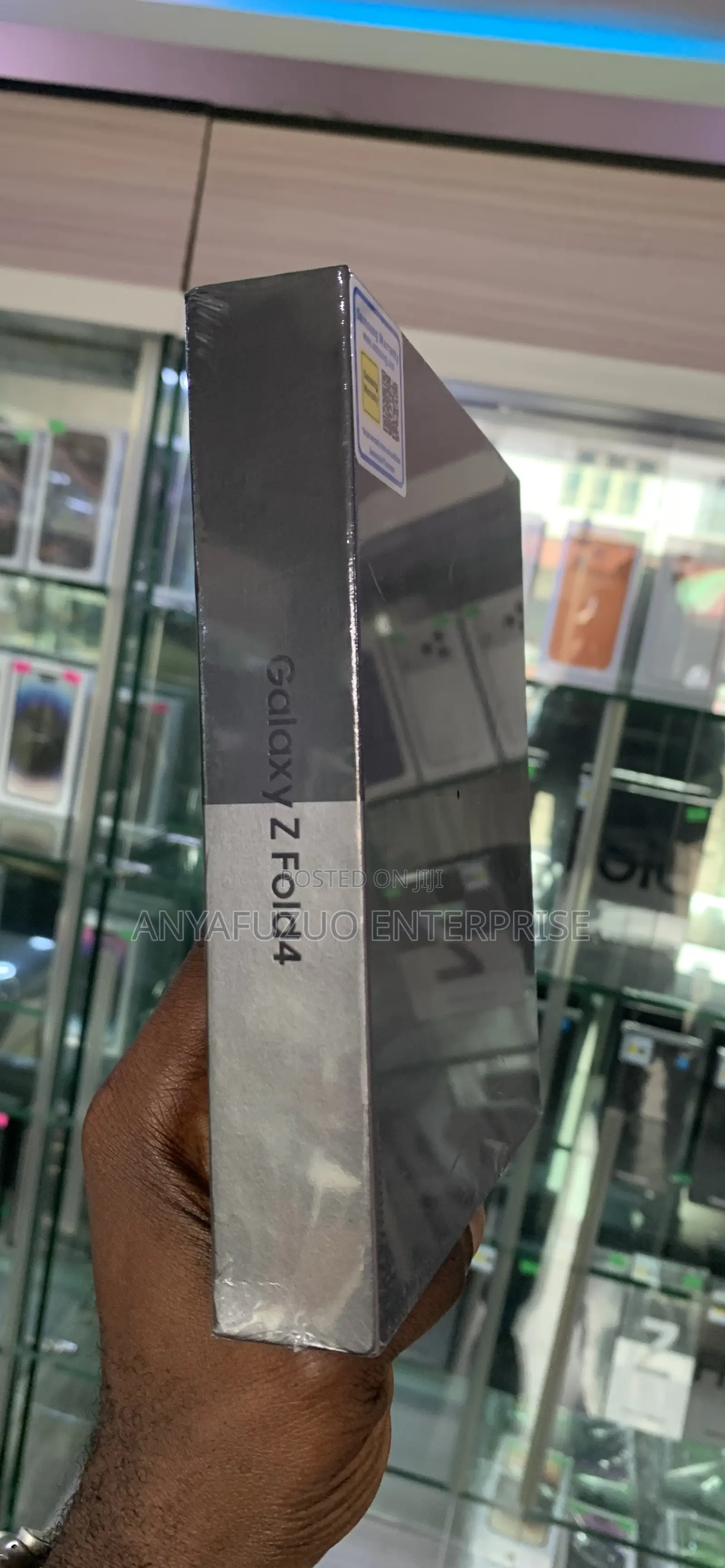 New Samsung Galaxy Z Fold4 512 GB Black