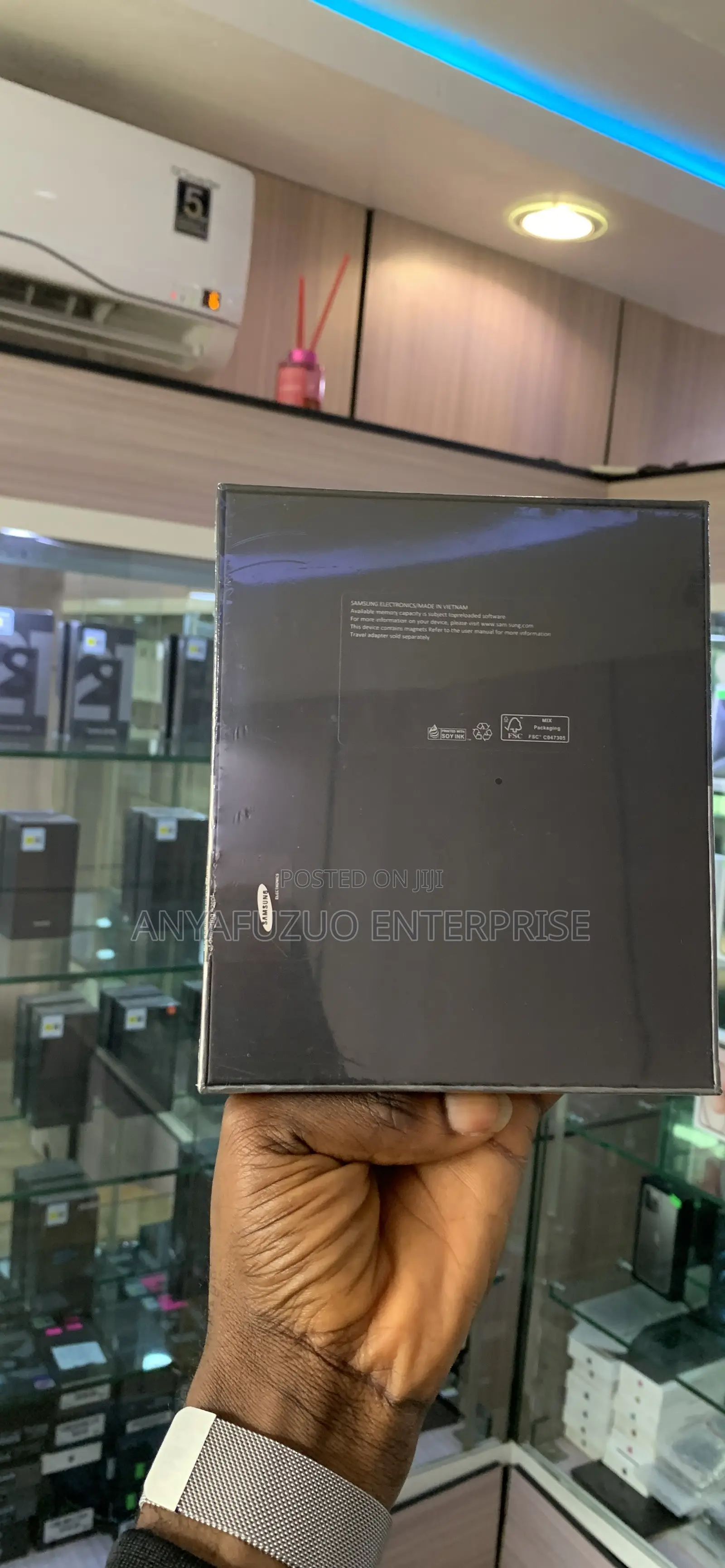New Samsung Galaxy Z Fold4 512 GB Black