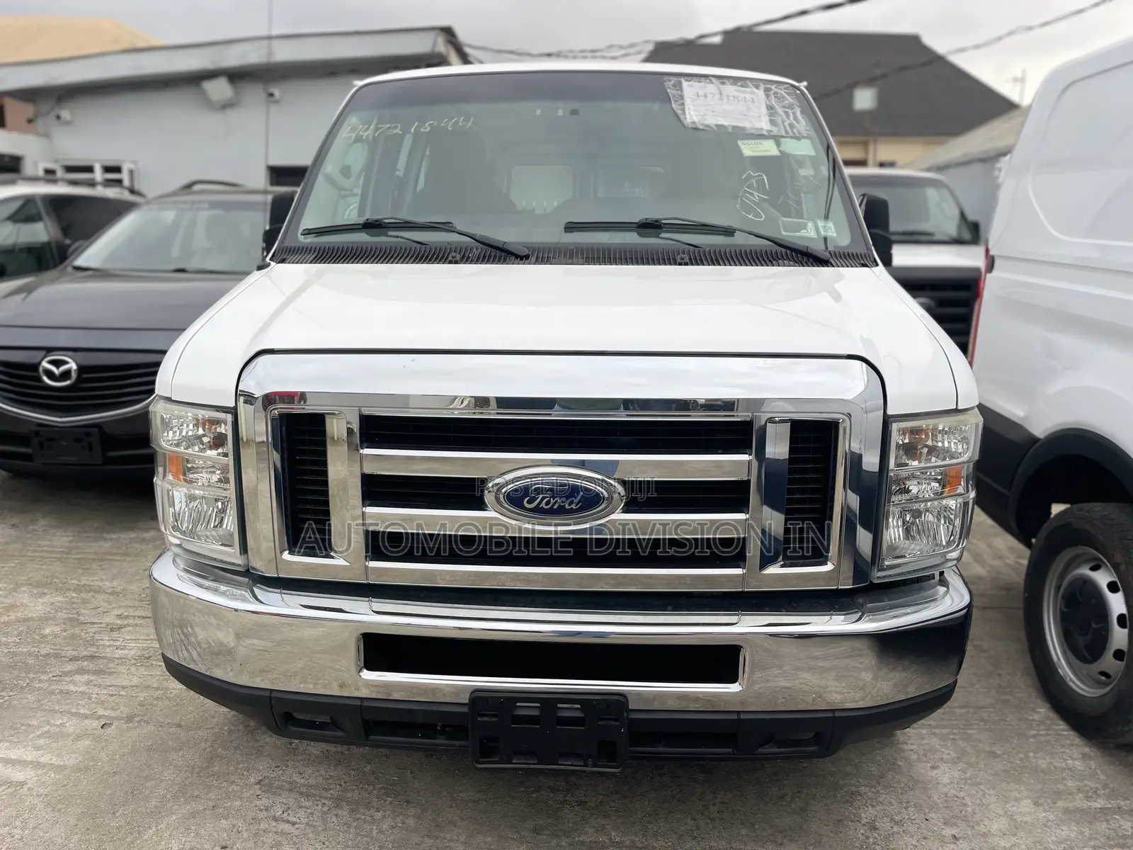 Ford E250 2014 White