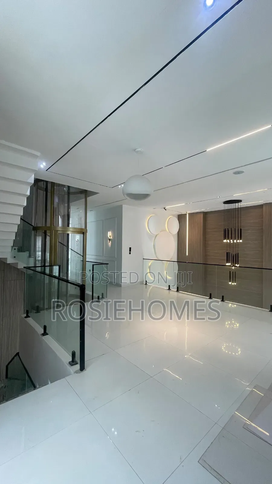 6bdrm Duplex in Chevron Alternative for sale