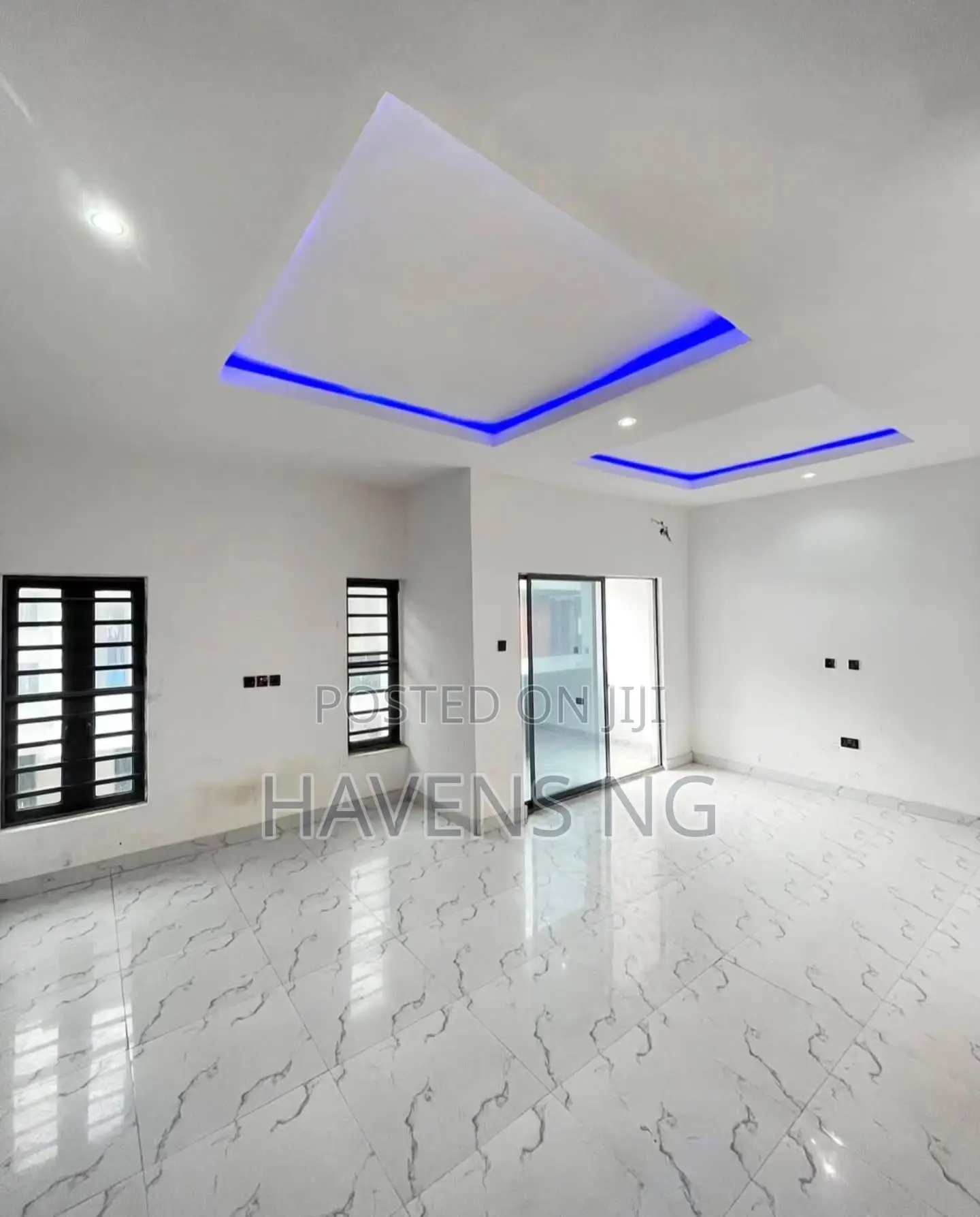 4bdrm Duplex in Lekki Phase 2 for sale