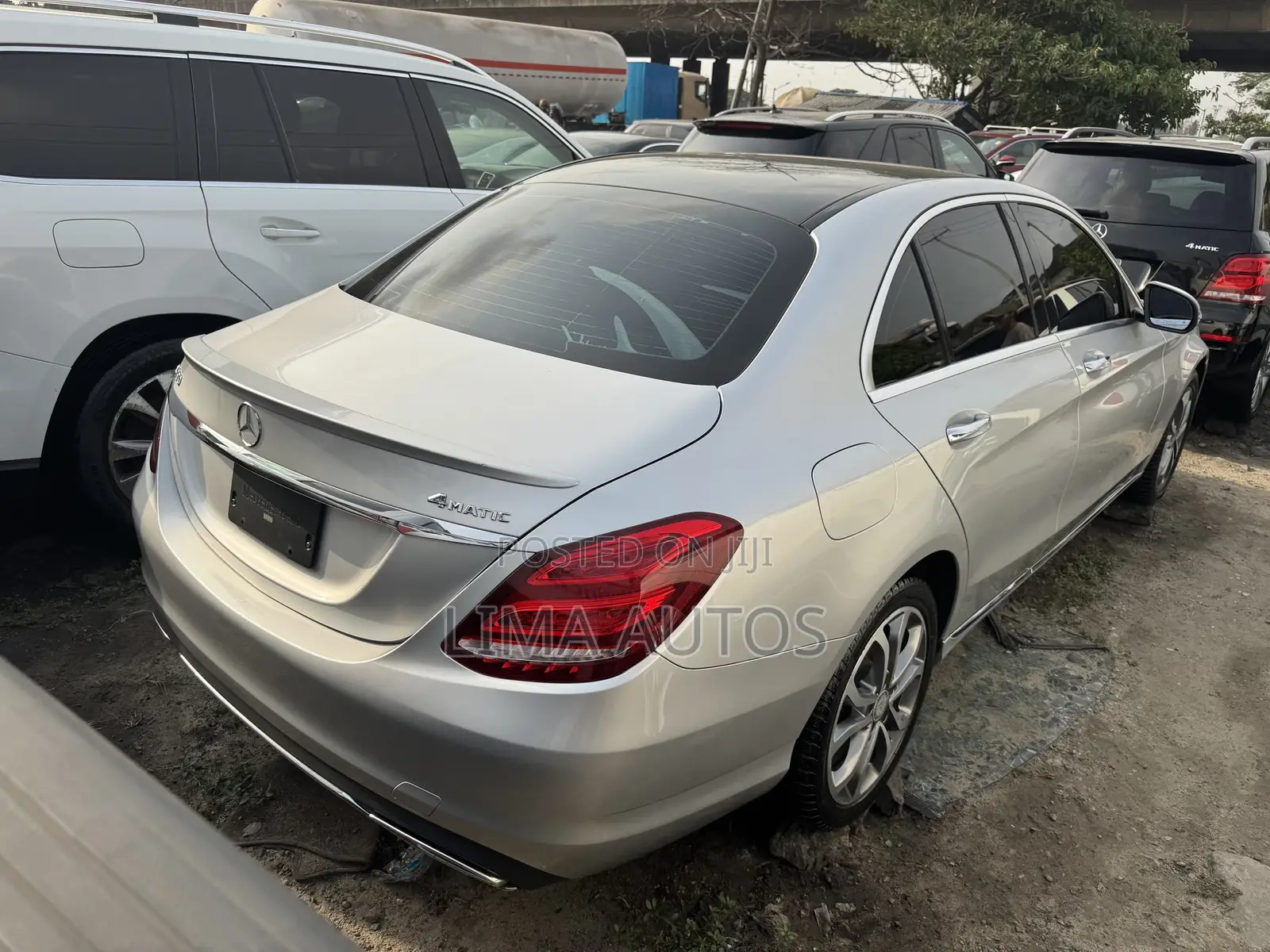 Mercedes-Benz C300 Base 4Matic Sedan AWD (2.0L 4cyl 7A) 2016 Gray