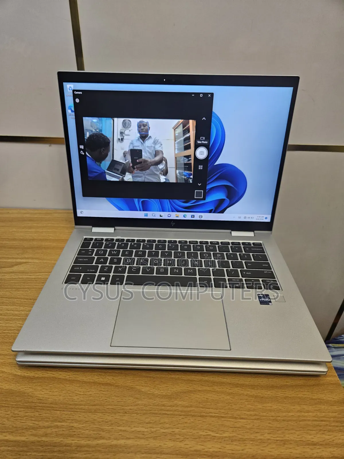 Laptop HP EliteBook x360 1040 G10 16GB Intel Core i5 SSD 512GB