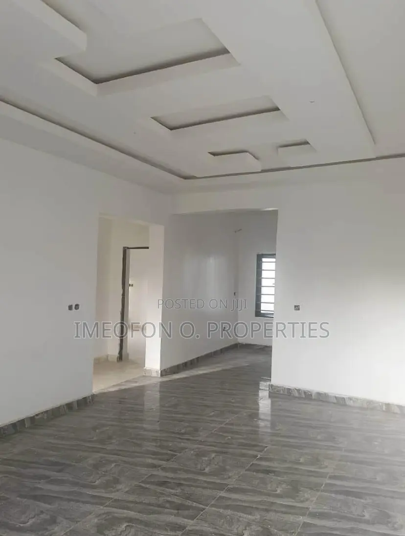 2bdrm Block of Flats in Kubwa for sale