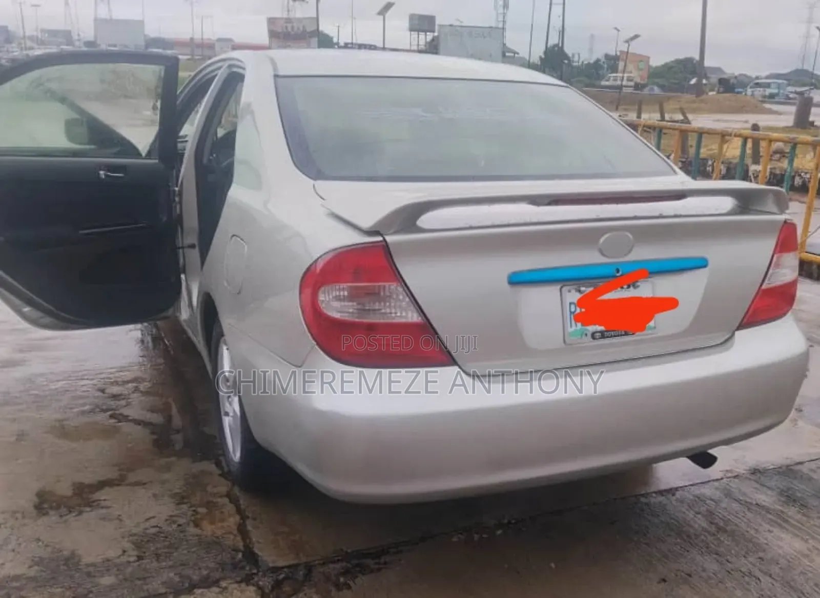 Toyota Camry LE 4dr Sedan (2.4L 4cyl 4A) 2004 Silver