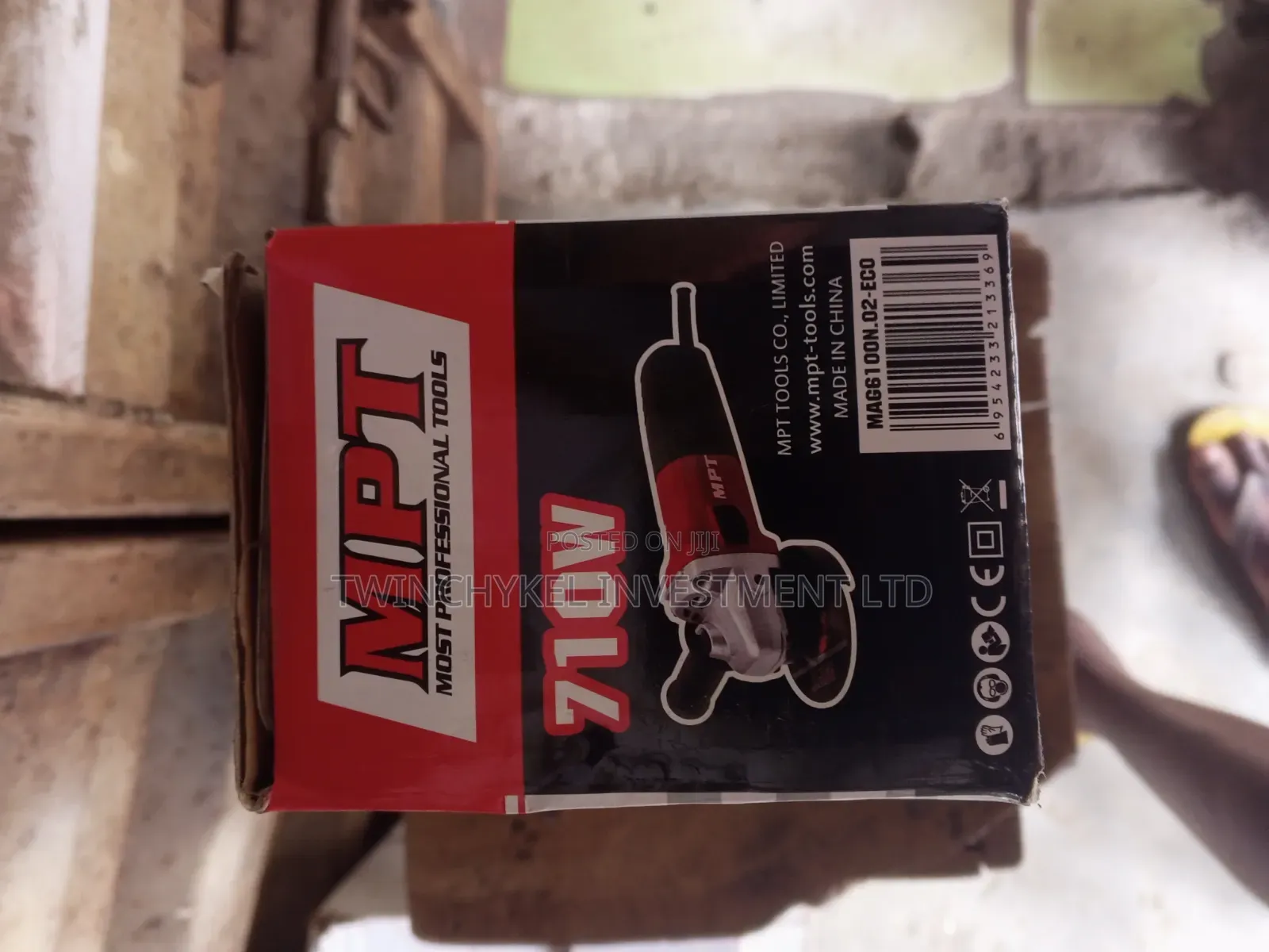 MPT Angle Grinder
