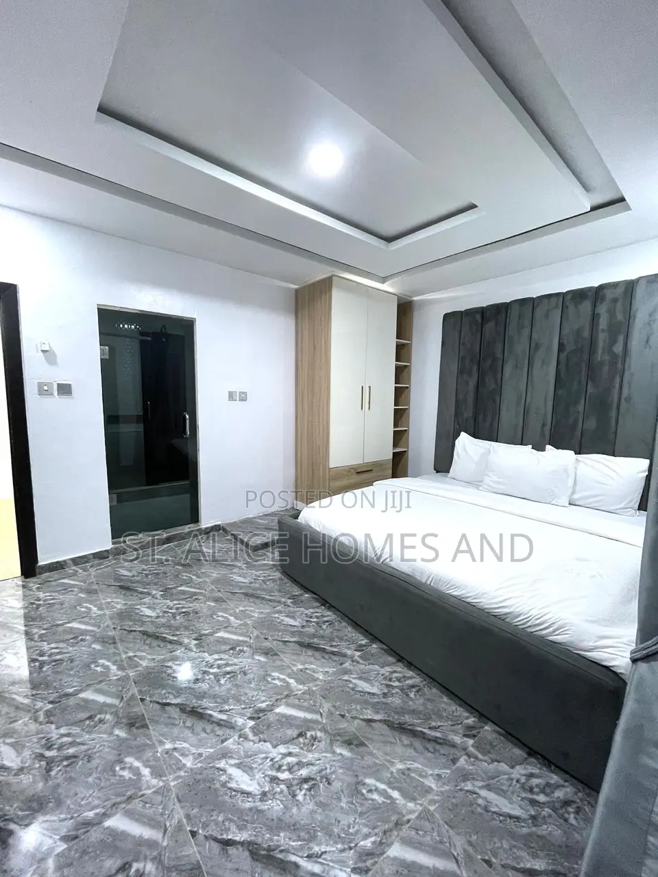 HeavenRidge 3 Bedroom Apartment With Washing Machine & Private Balcony